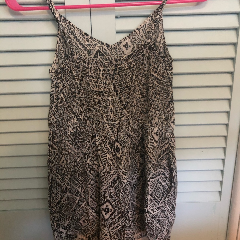 Romper - Picture 2 of 2